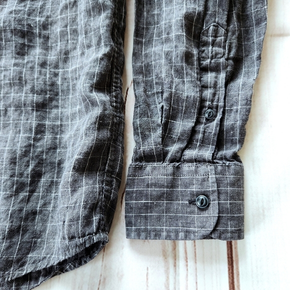 UNTUCKit "Chauvin" Slim Fit Long Sleeve Button Down Plaid Gray | Men's Size XL - Picture 3 of 8